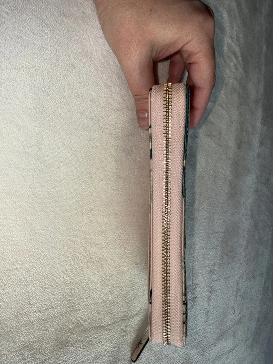 EUC Kate Spade Staci Continental Wallet - Picture 3 of 7